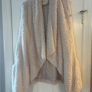 Altar’d State Cream Faux Fur Vest